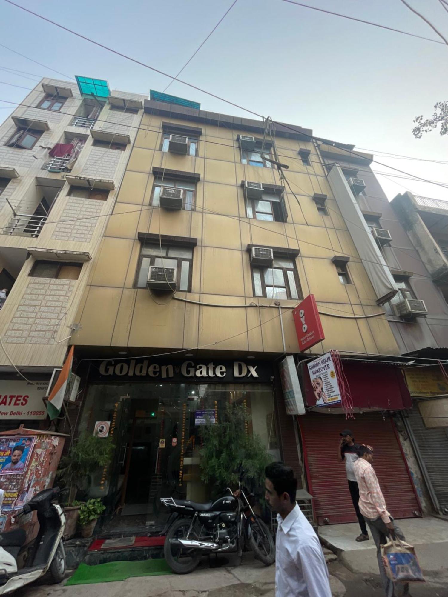 Hotel Golden Gate New Delhi Exterior photo